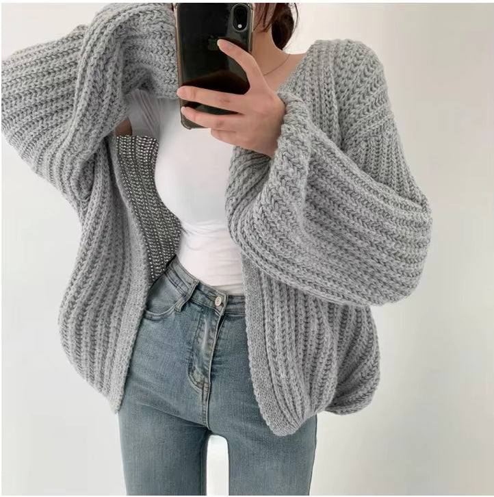 CosyLayer™ – Le Cardigan Large Taille Unique qui redéfinit le cocooning